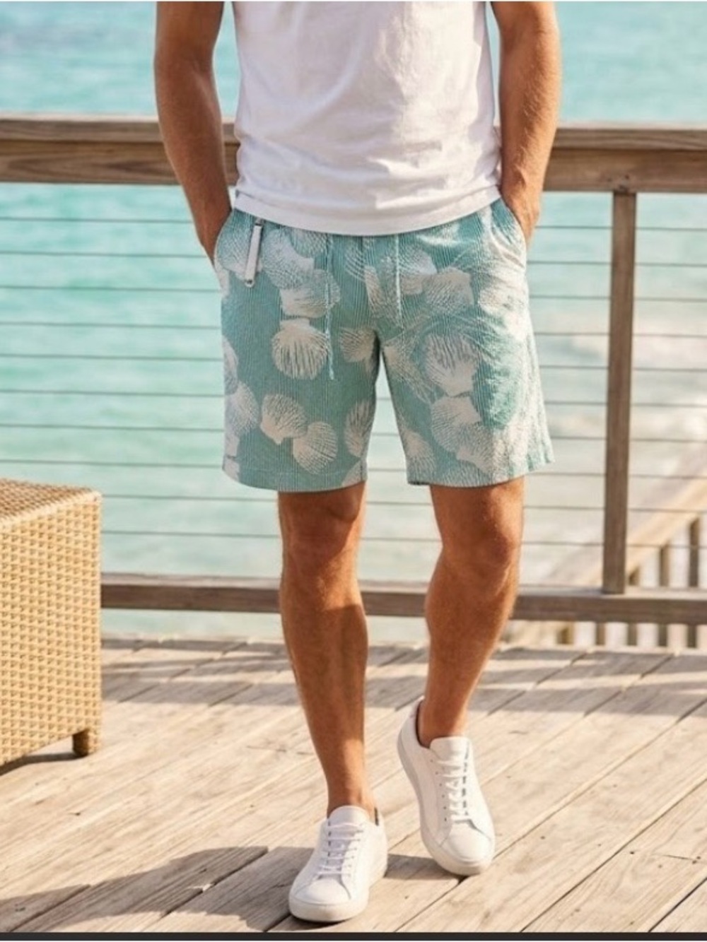 Dreamland Men's Seafoam Green Floral Swim Trunks with Drawstring size 32